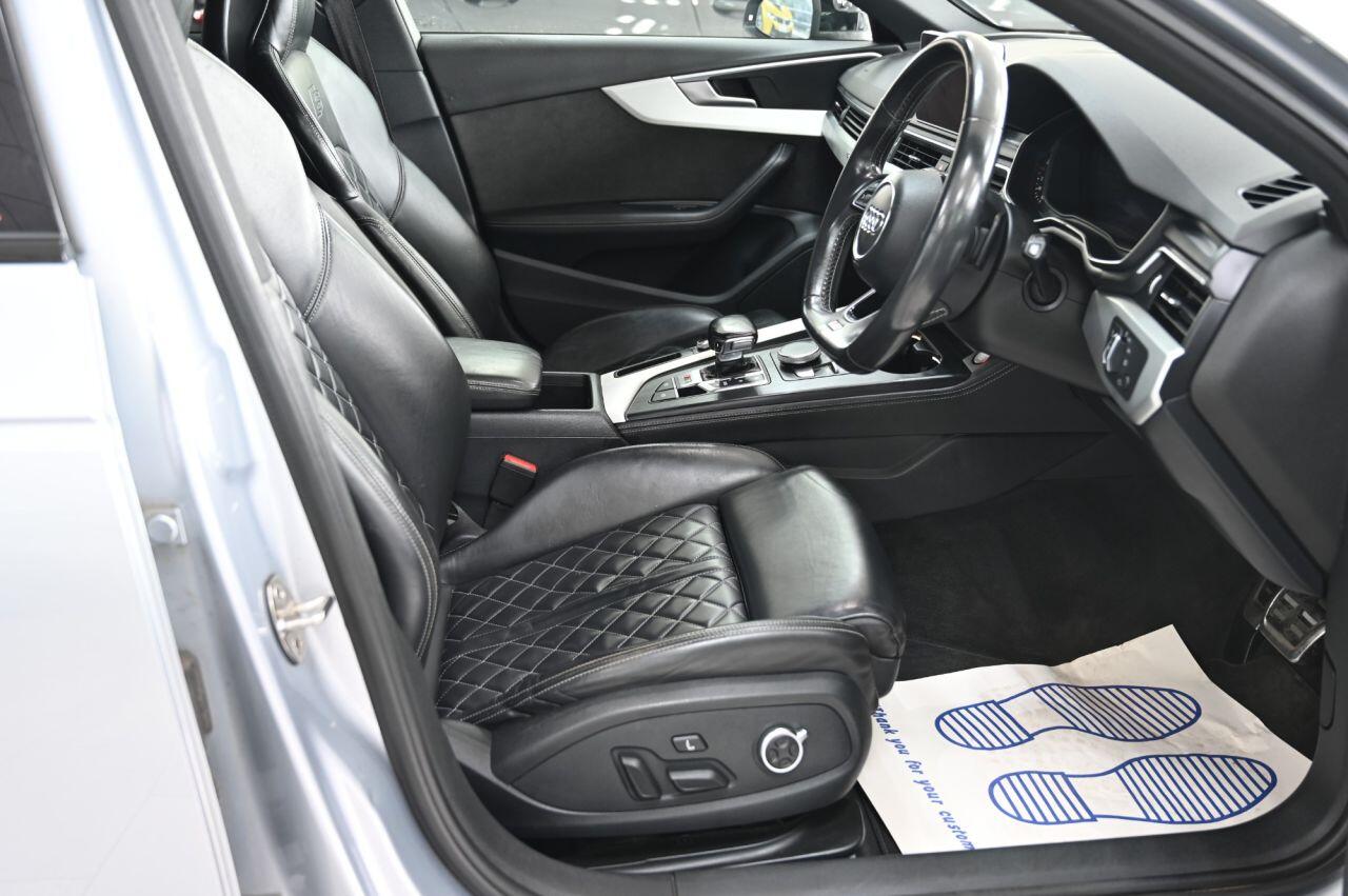 Audi S4 view 15