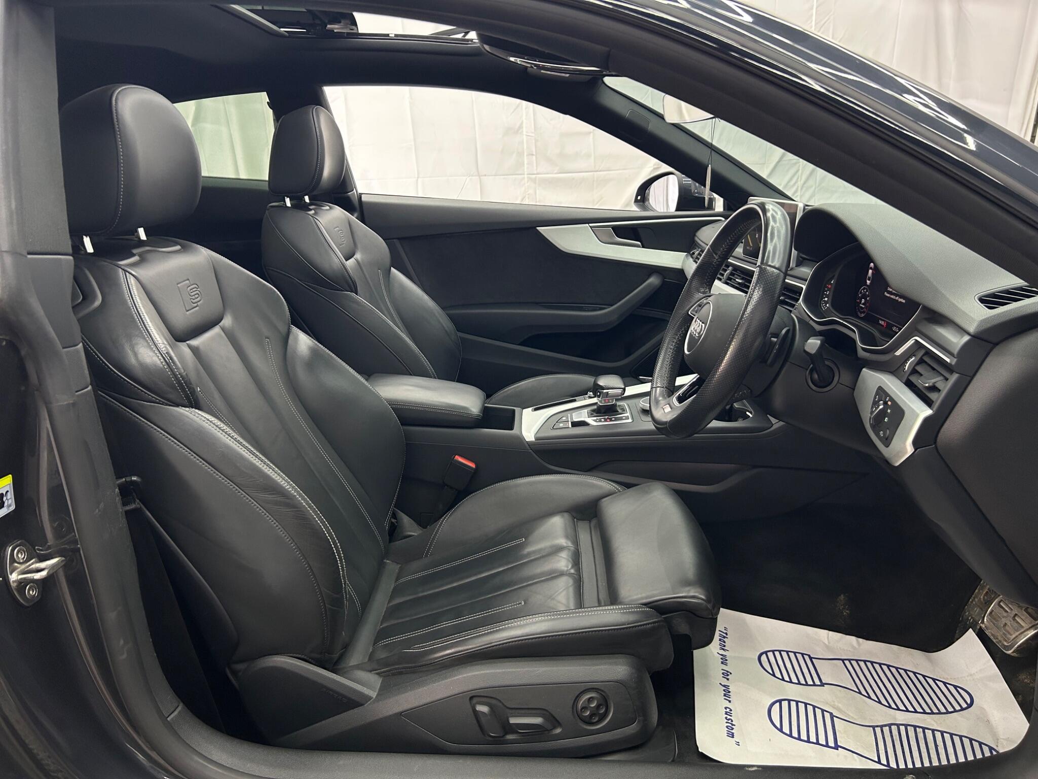 Audi A5 view 22