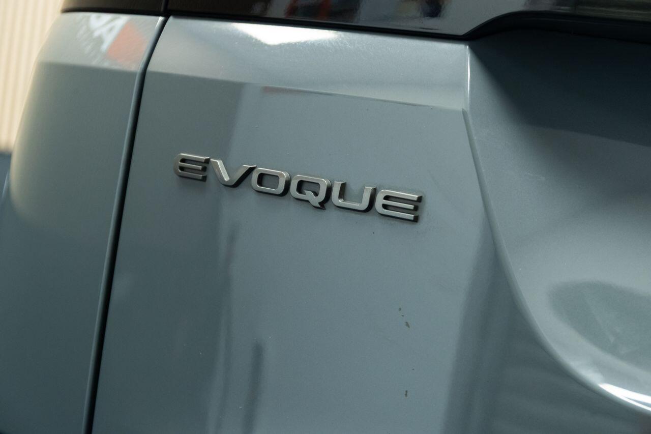 Land Rover Range Rover Evoque view 58