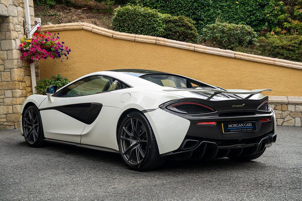 McLaren 570S view 11