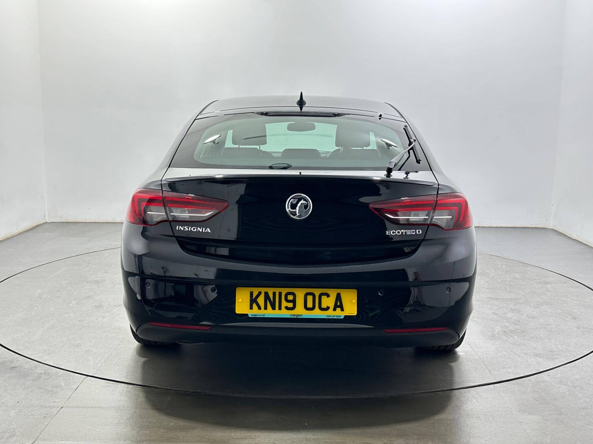 Vauxhall Insignia view 7