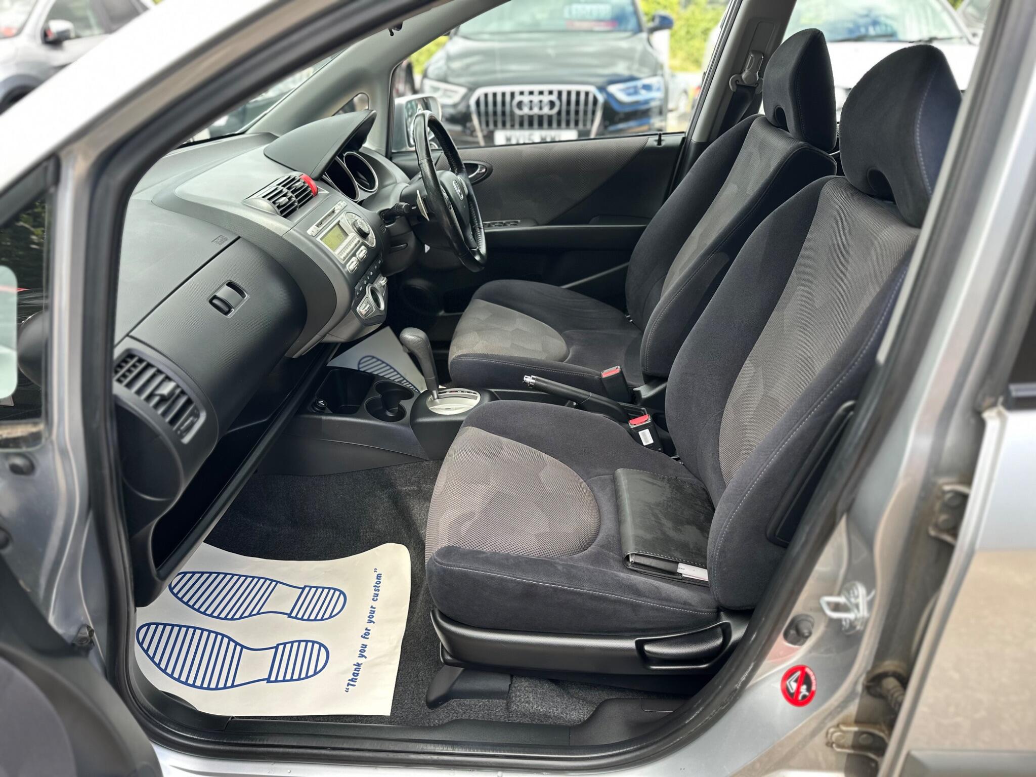 Honda Jazz view 45