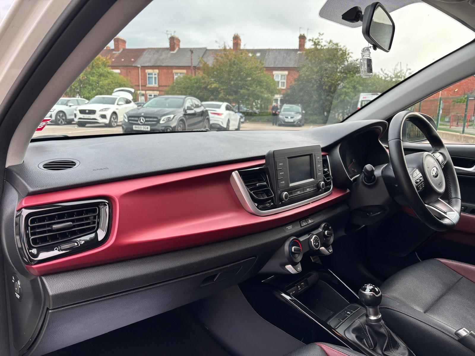Kia Rio view 12