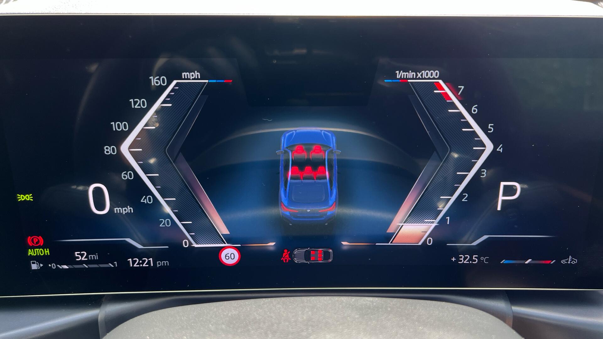 BMW 4 Series view 9