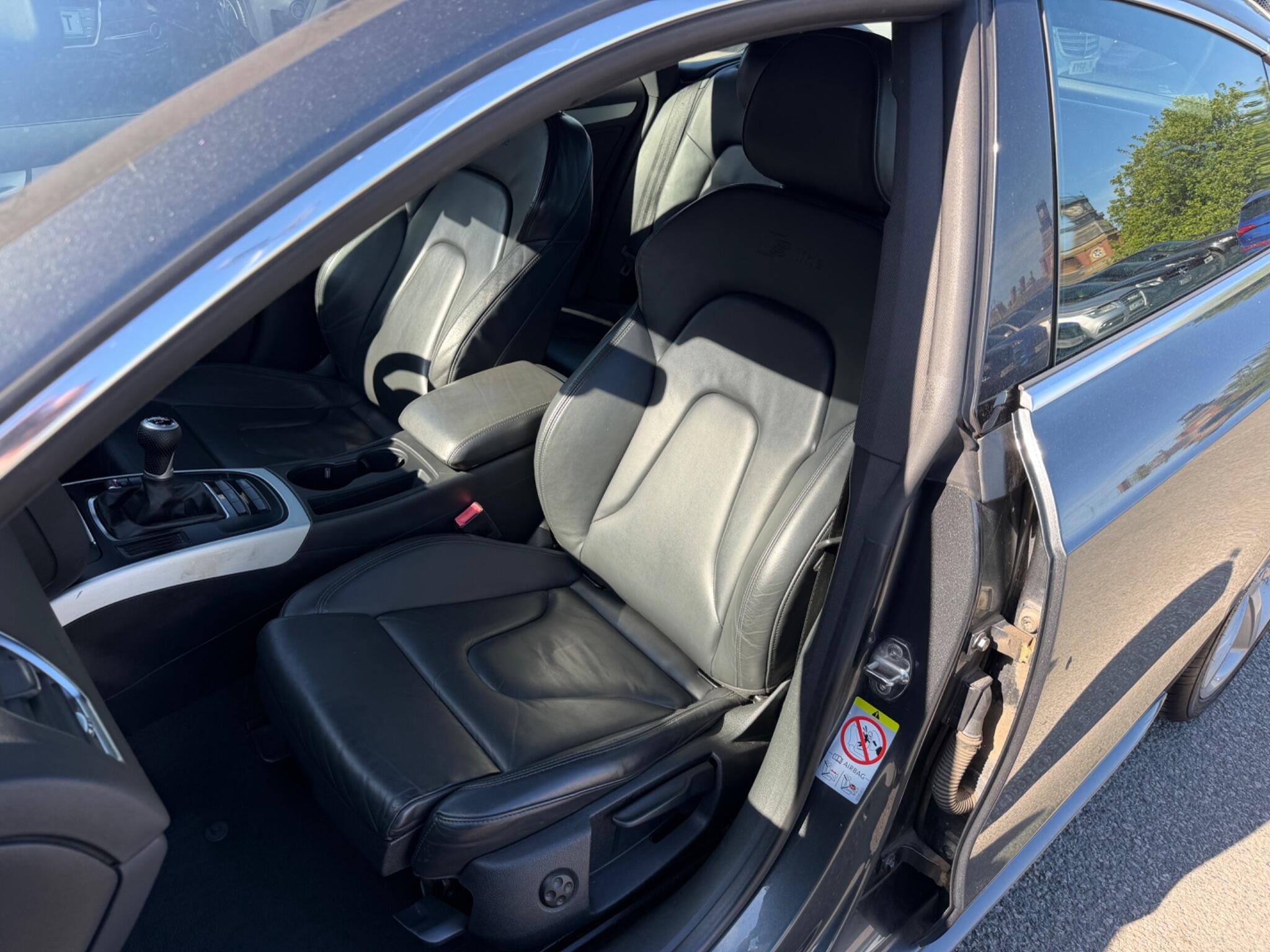 Audi A5 view 16