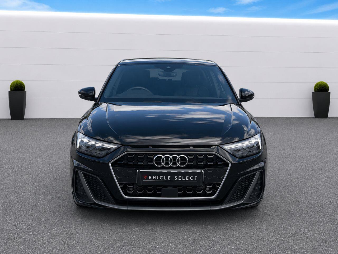 Audi A1 view 6