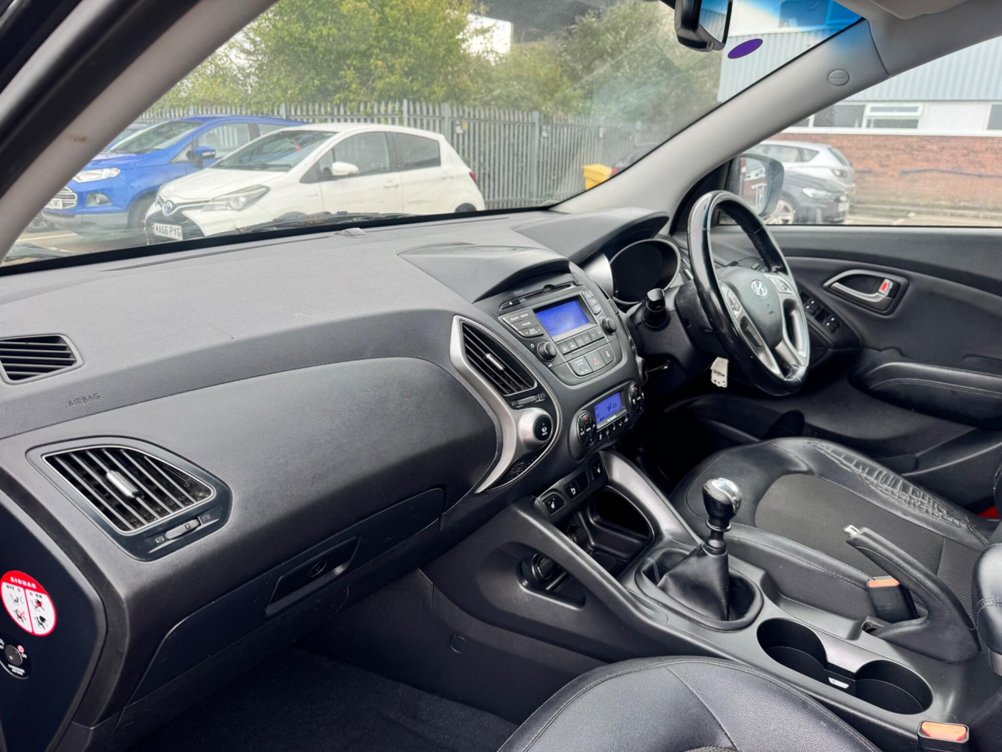 Hyundai ix35 view 28