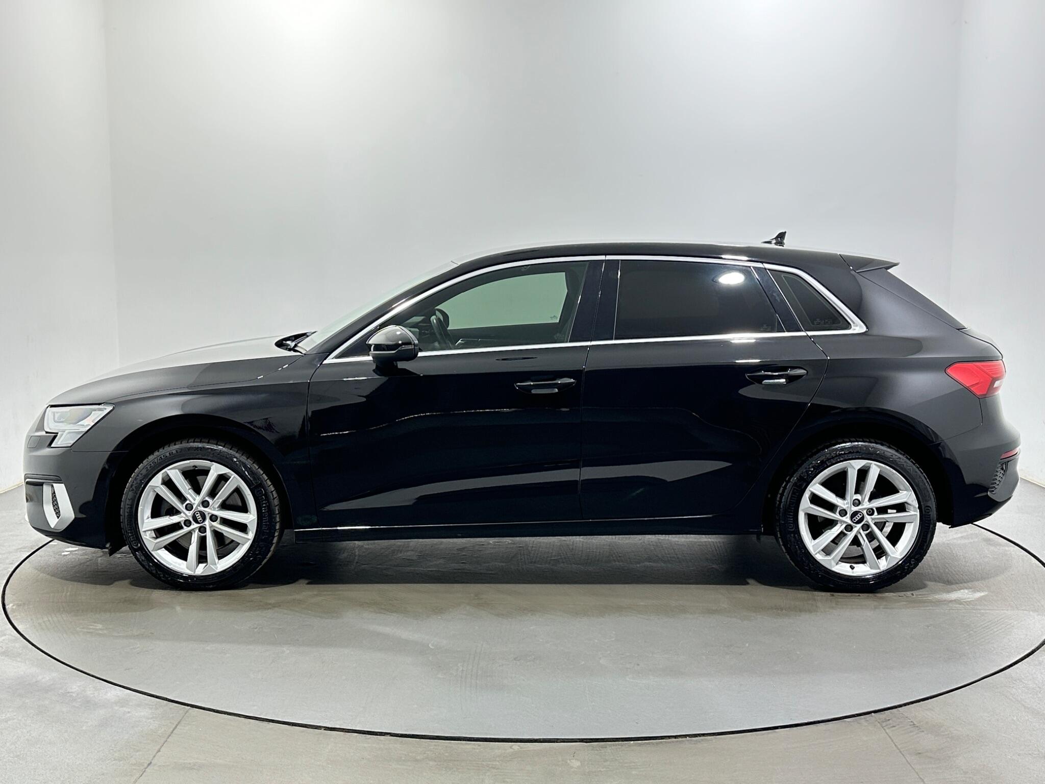 Audi A3 view 5