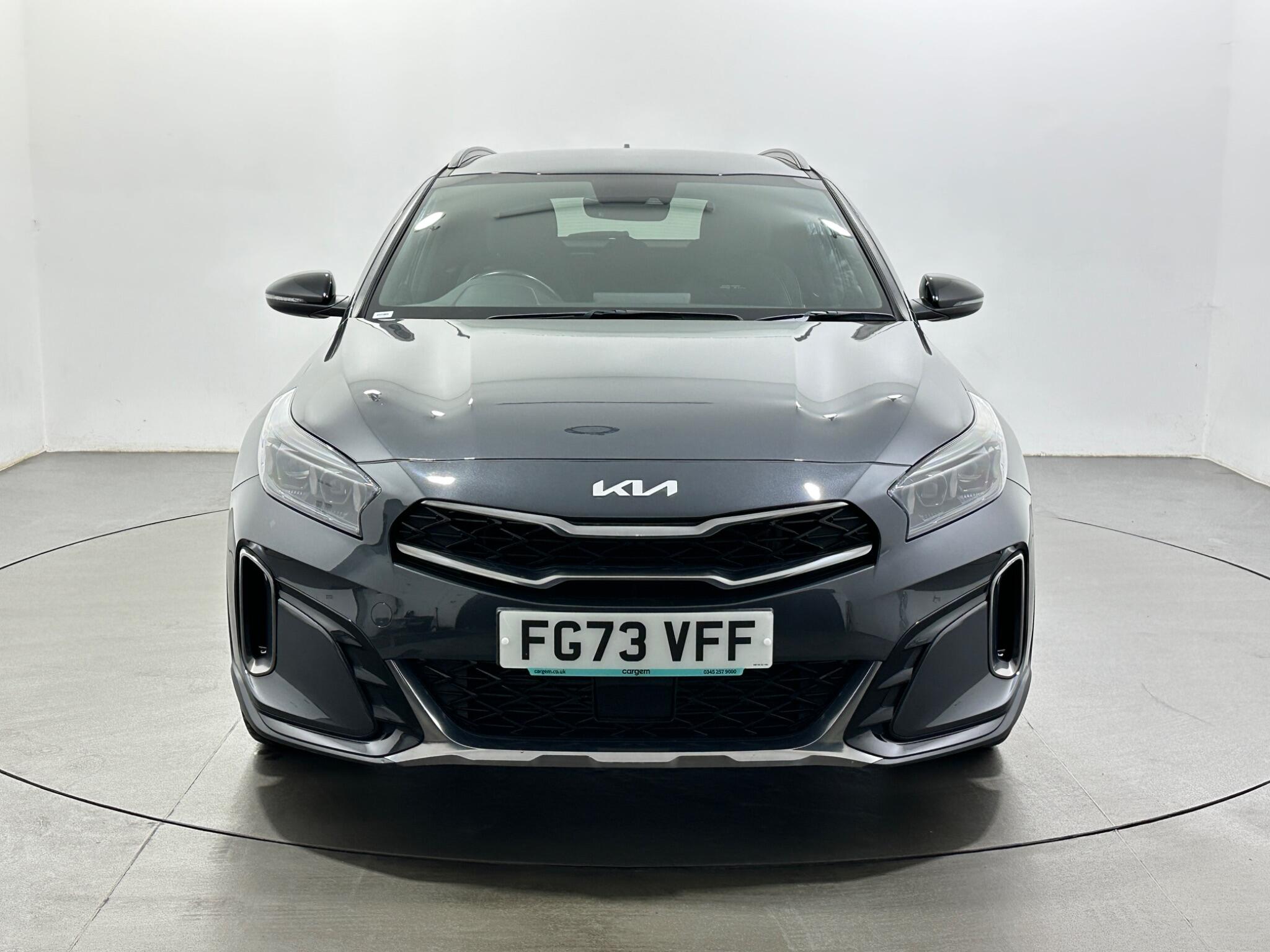 Kia Xceed view 3