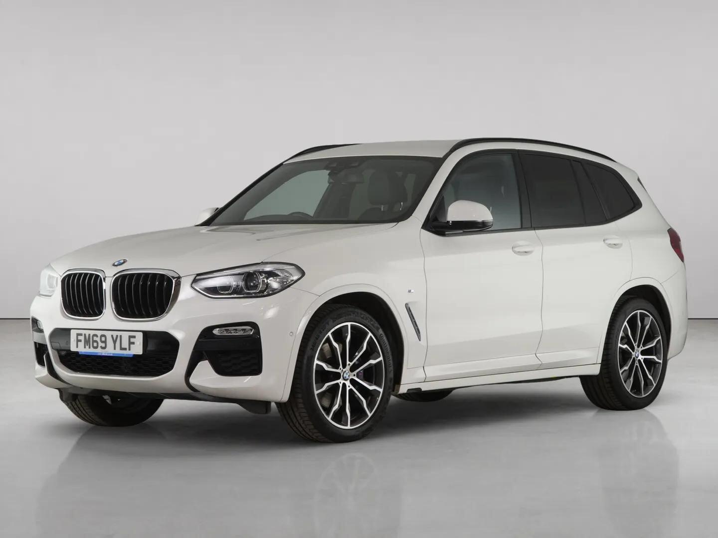 BMW X3 view 2