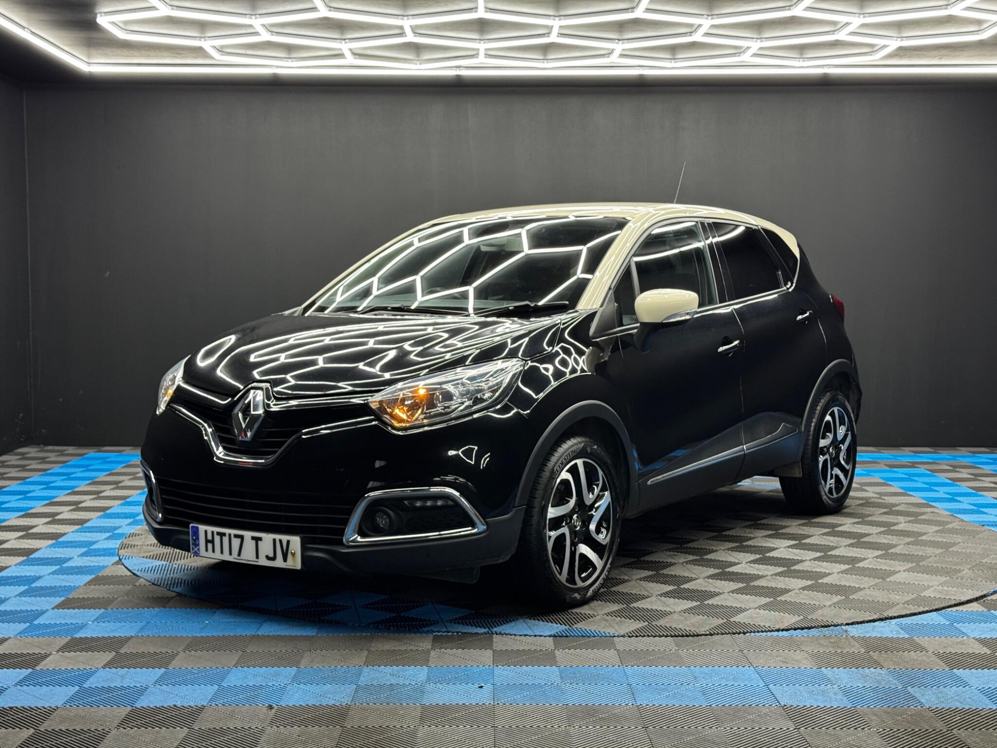 Renault Captur view 3