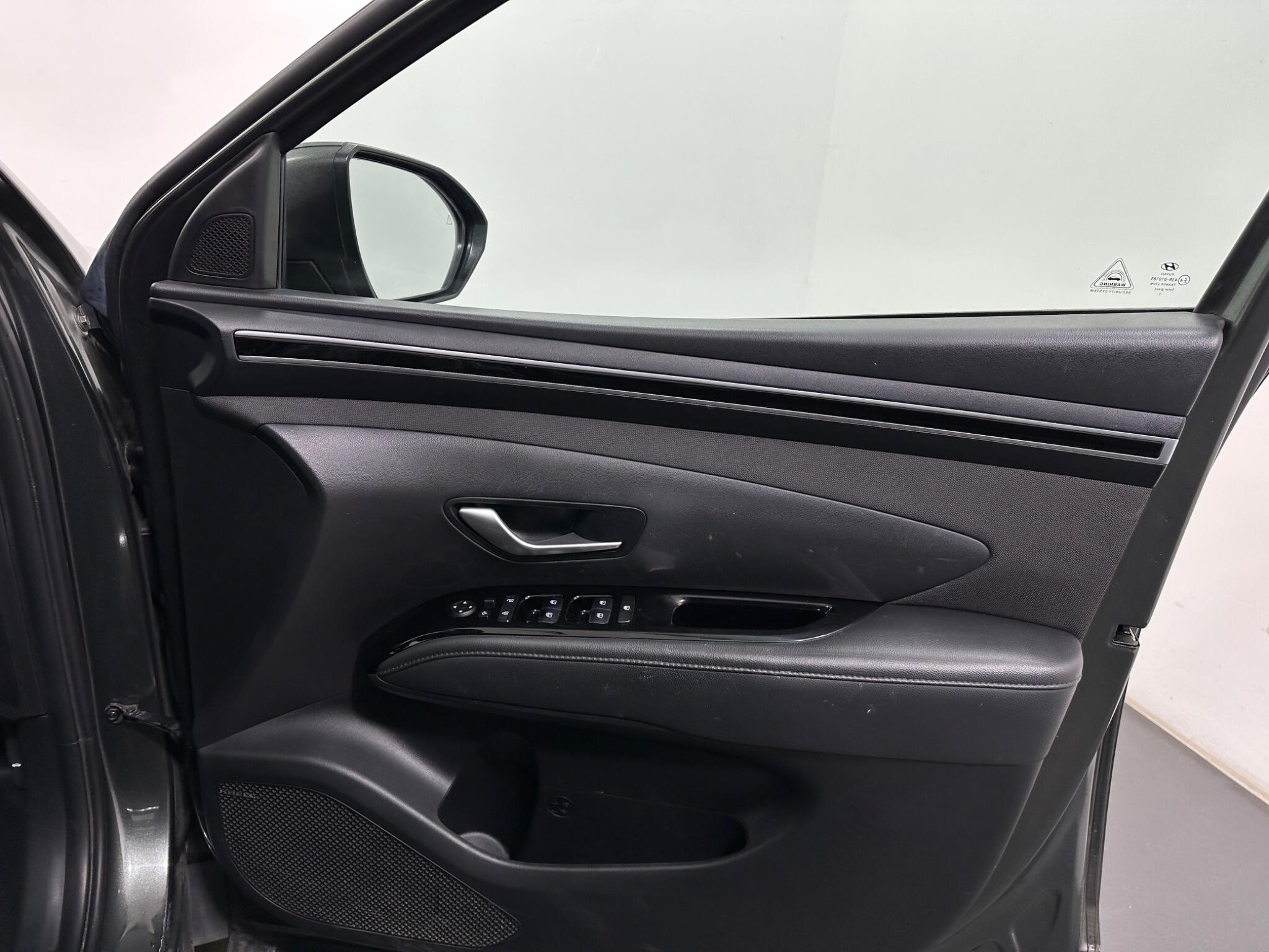 Hyundai Tucson view 33
