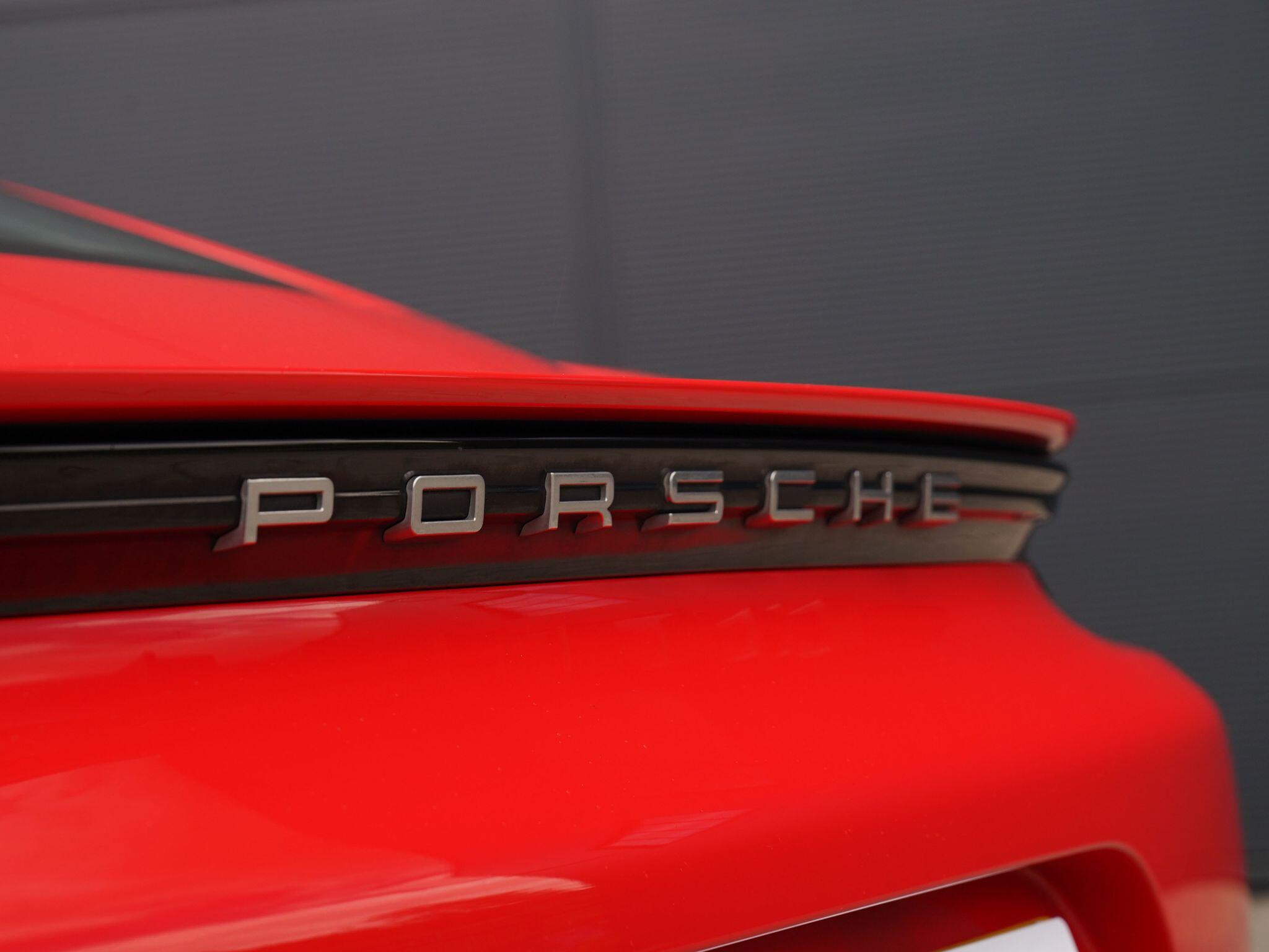 Porsche Cayman view 76
