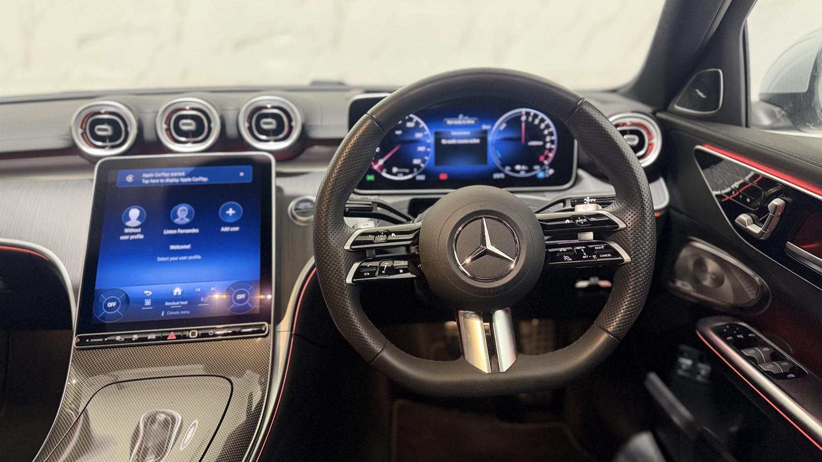Mercedes-Benz C-Class view 8