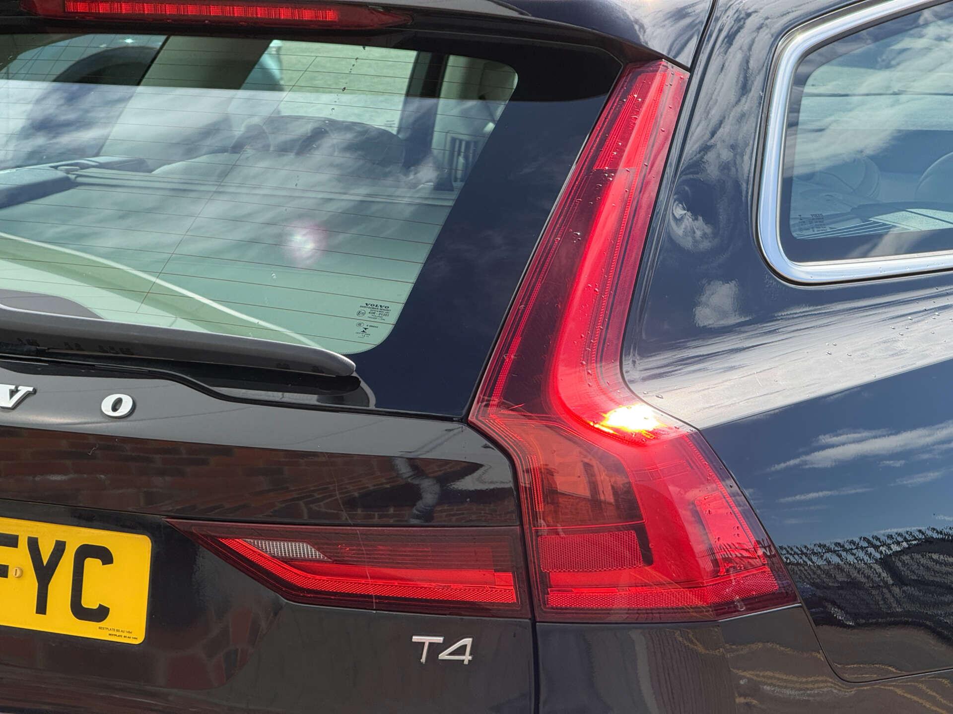 Volvo V90 view 12