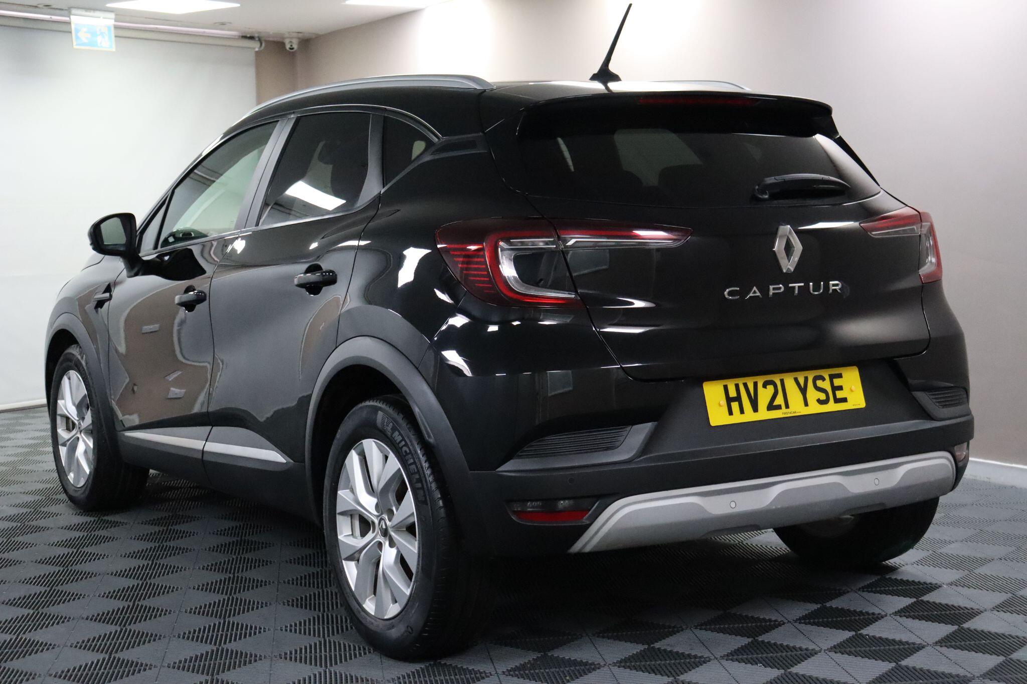 Renault Captur view 10