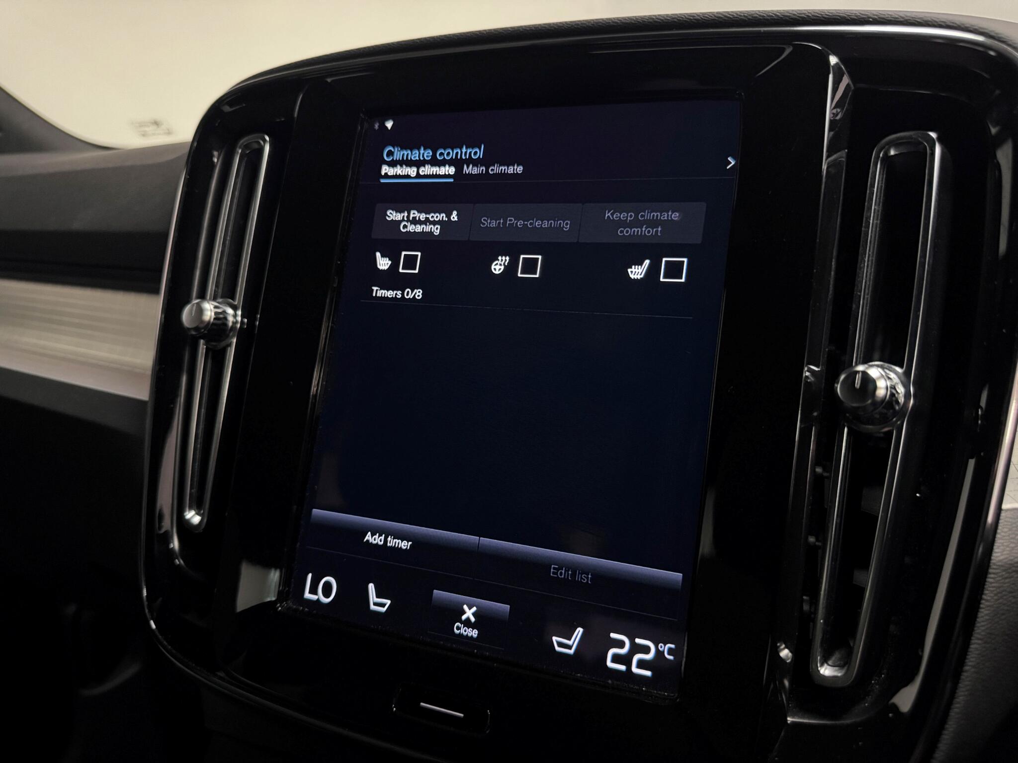 Volvo XC40 view 46