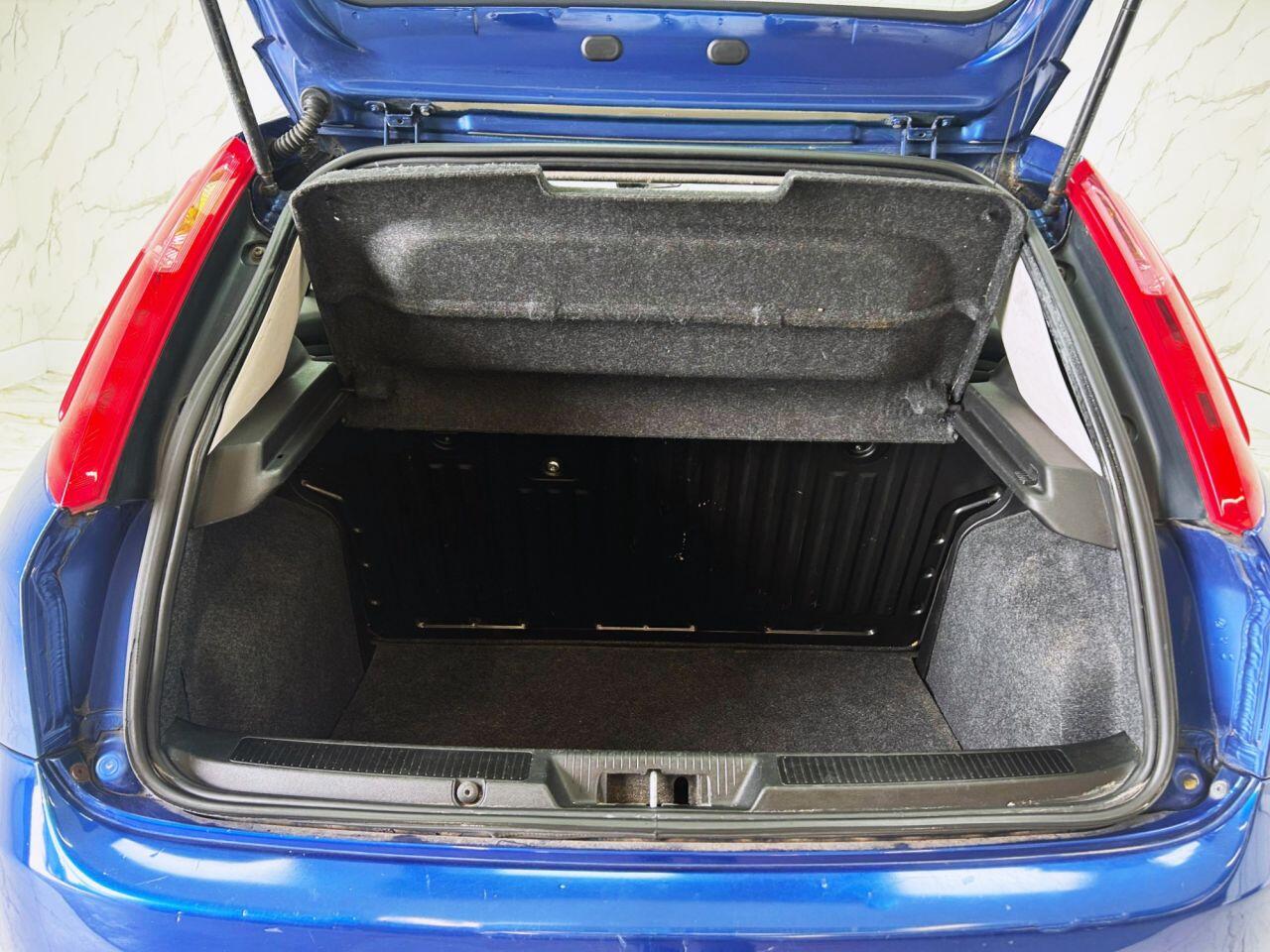 Fiat Grande Punto view 20