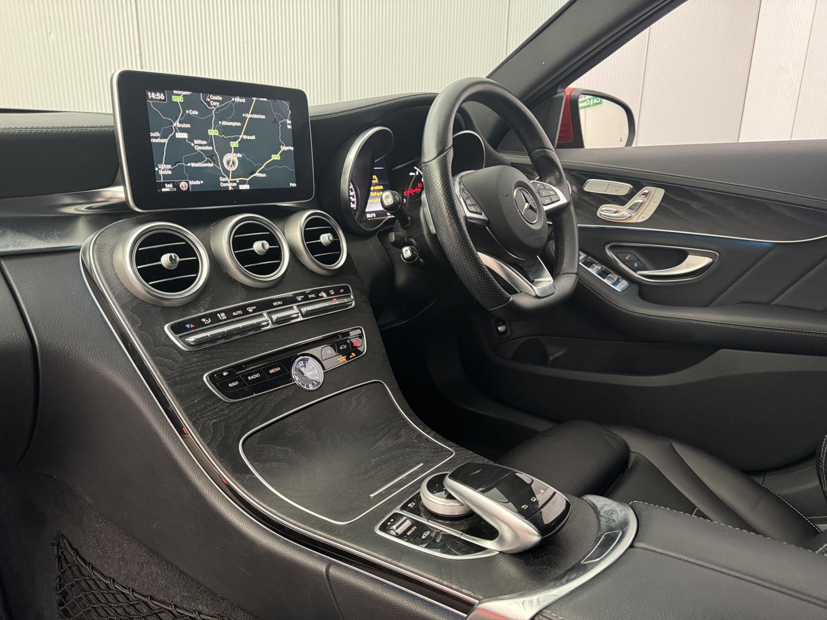 Mercedes-Benz C Class view 61