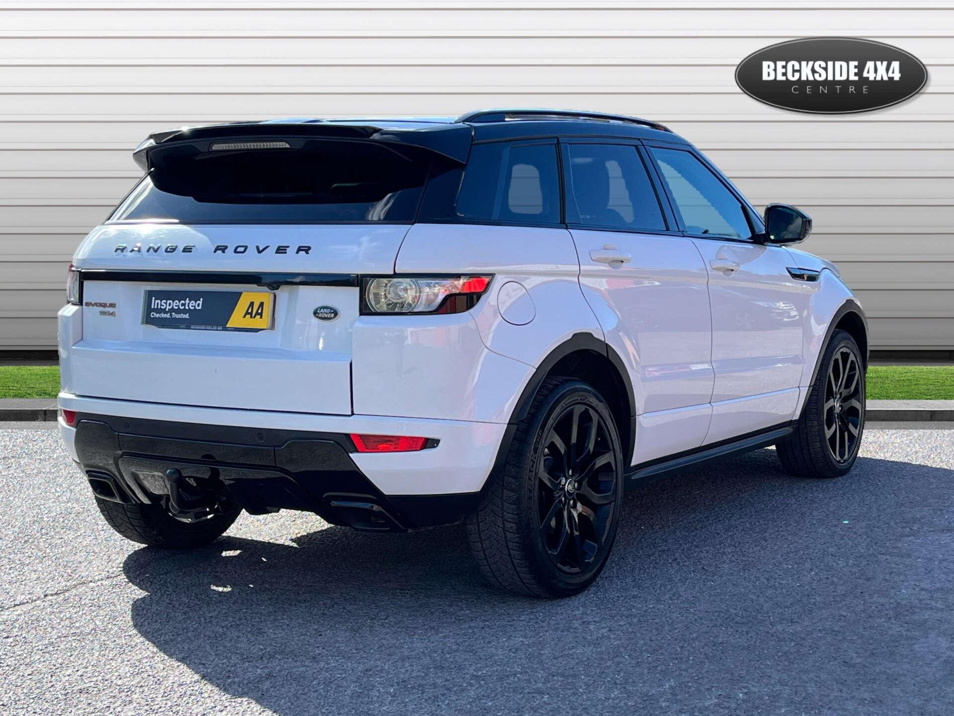 Land Rover Range Rover Evoque view 4