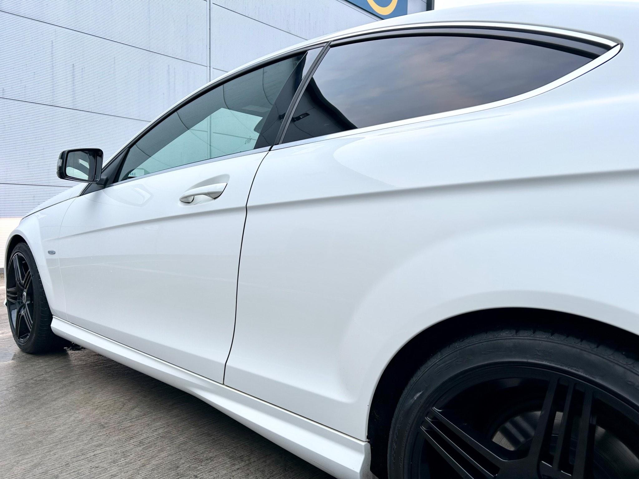 Mercedes-Benz C-Class view 8