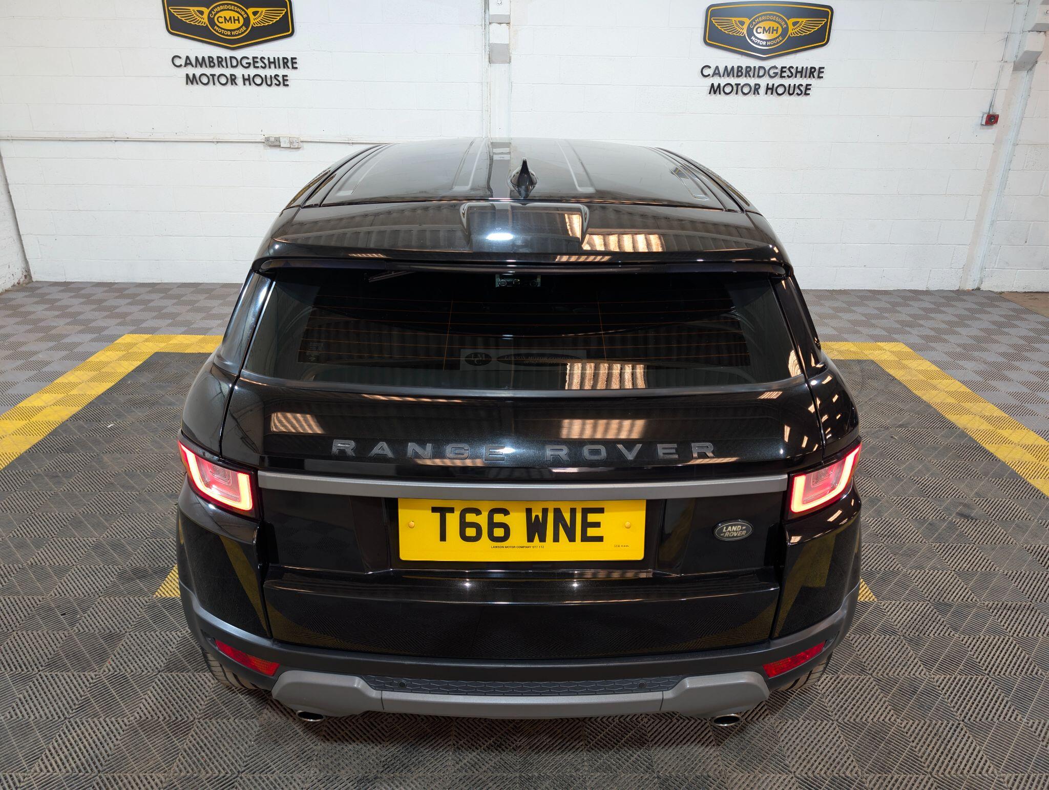 Land Rover Range Rover Evoque view 79