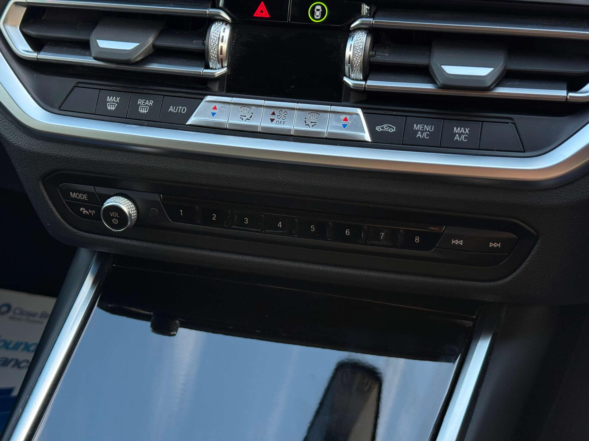 BMW 3 Series view 60