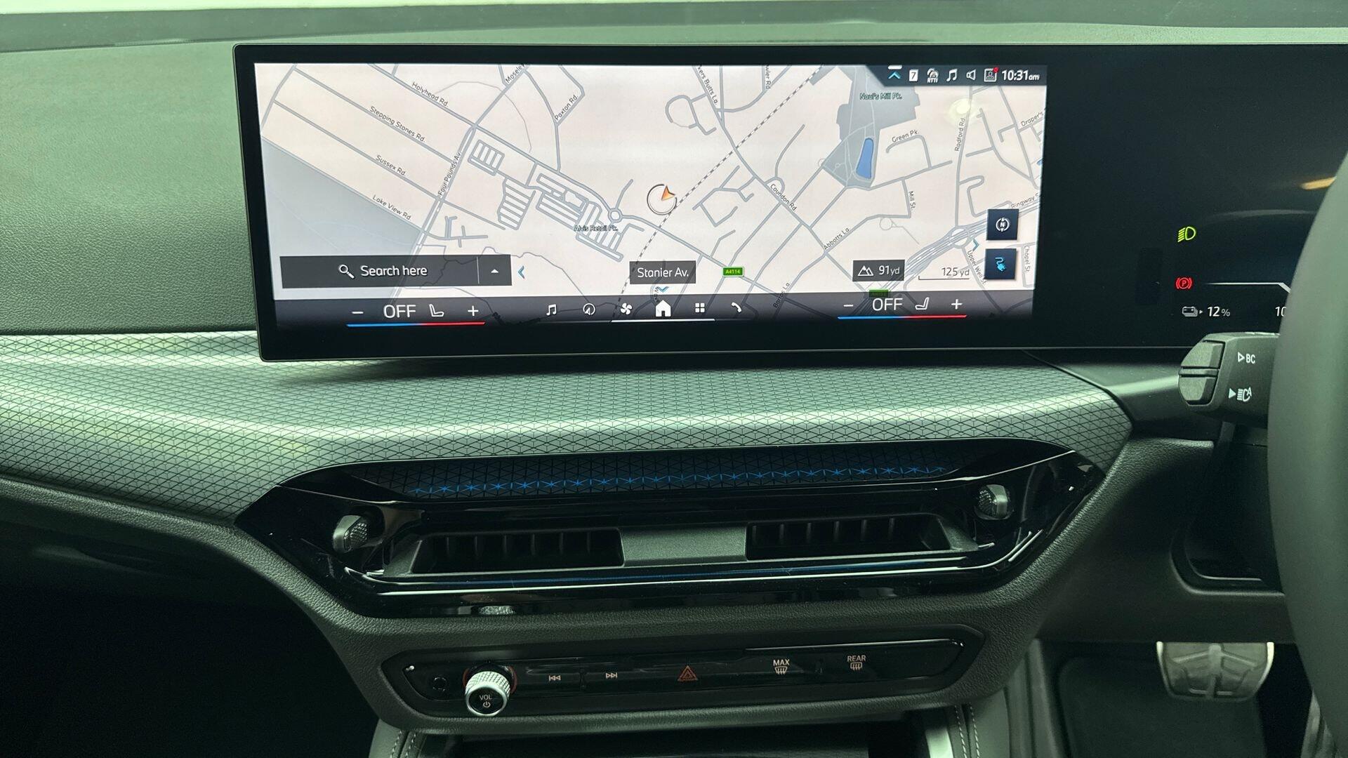 BMW i4 view 8
