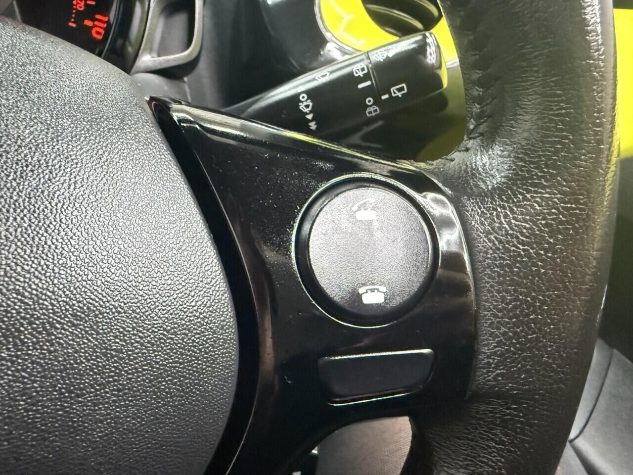 Toyota Aygo view 14