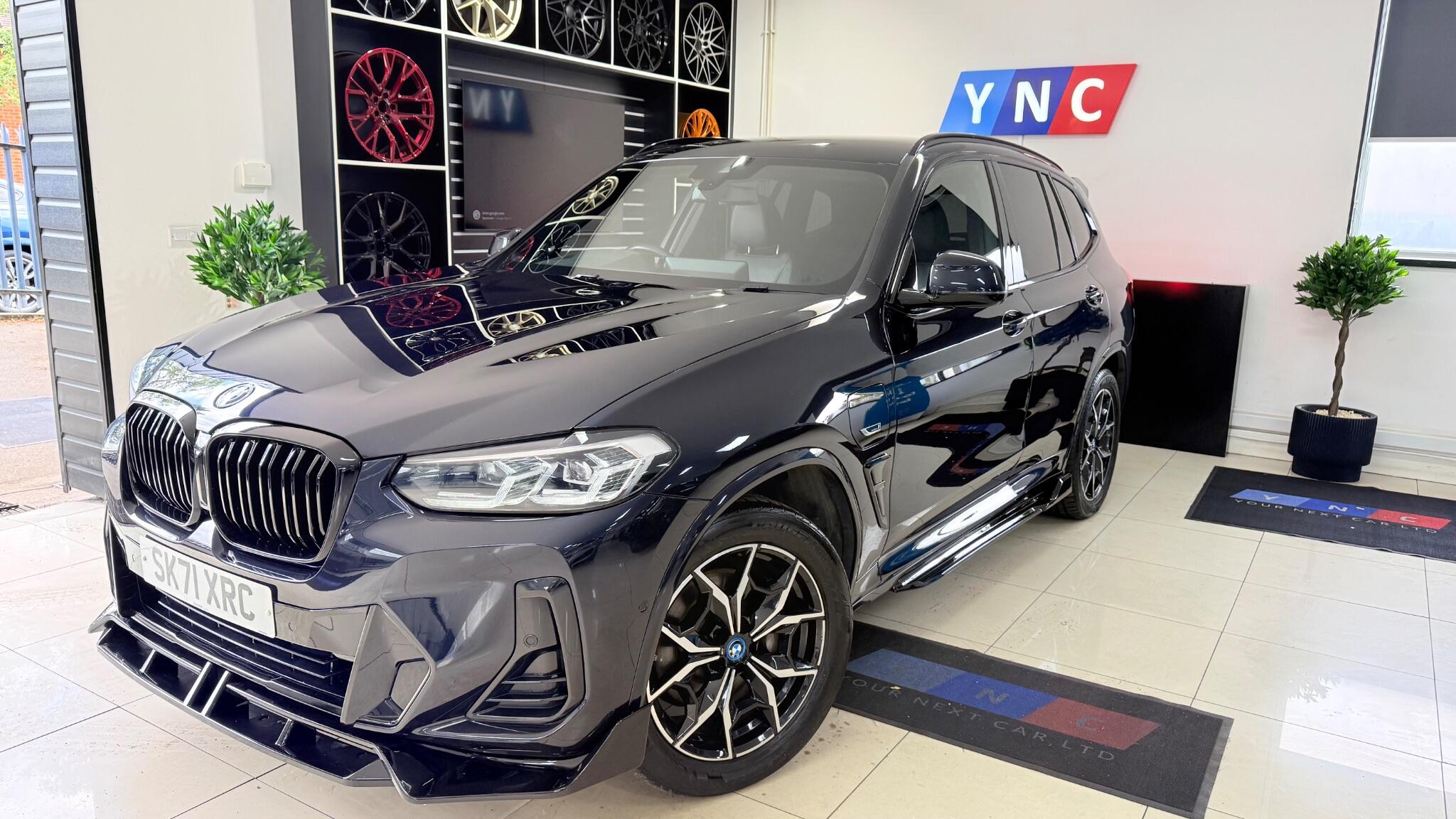 BMW X3 view 14