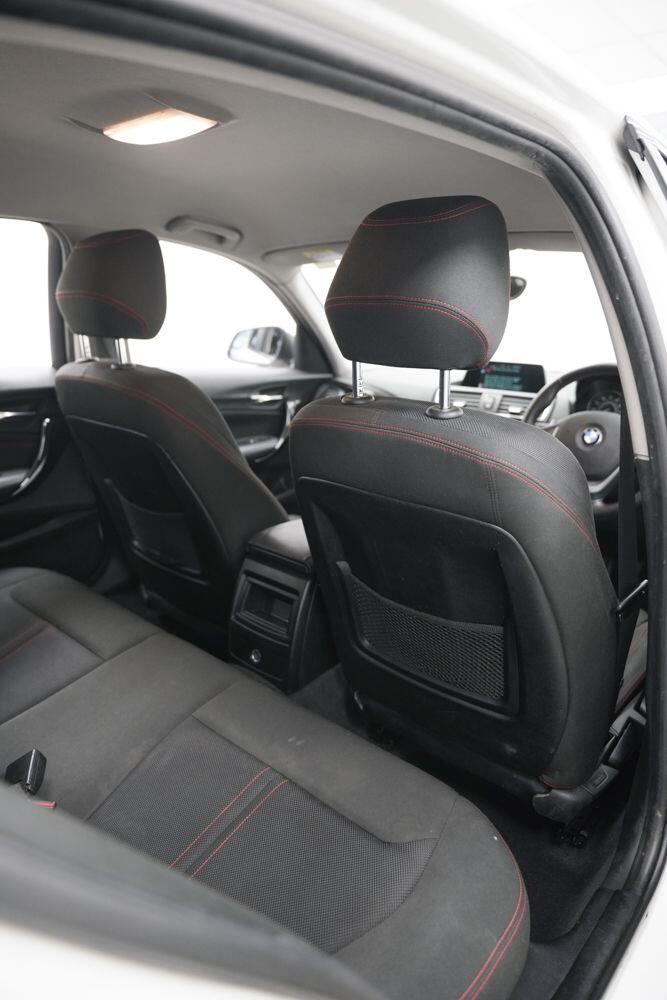 BMW 1 Series view 12