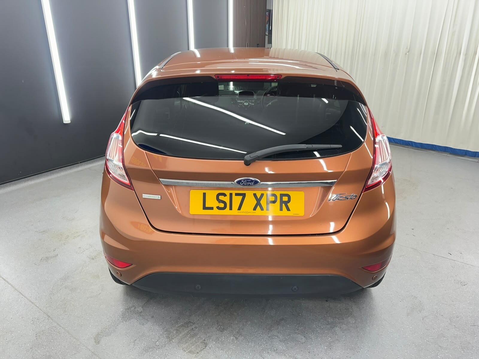 Ford Fiesta view 9
