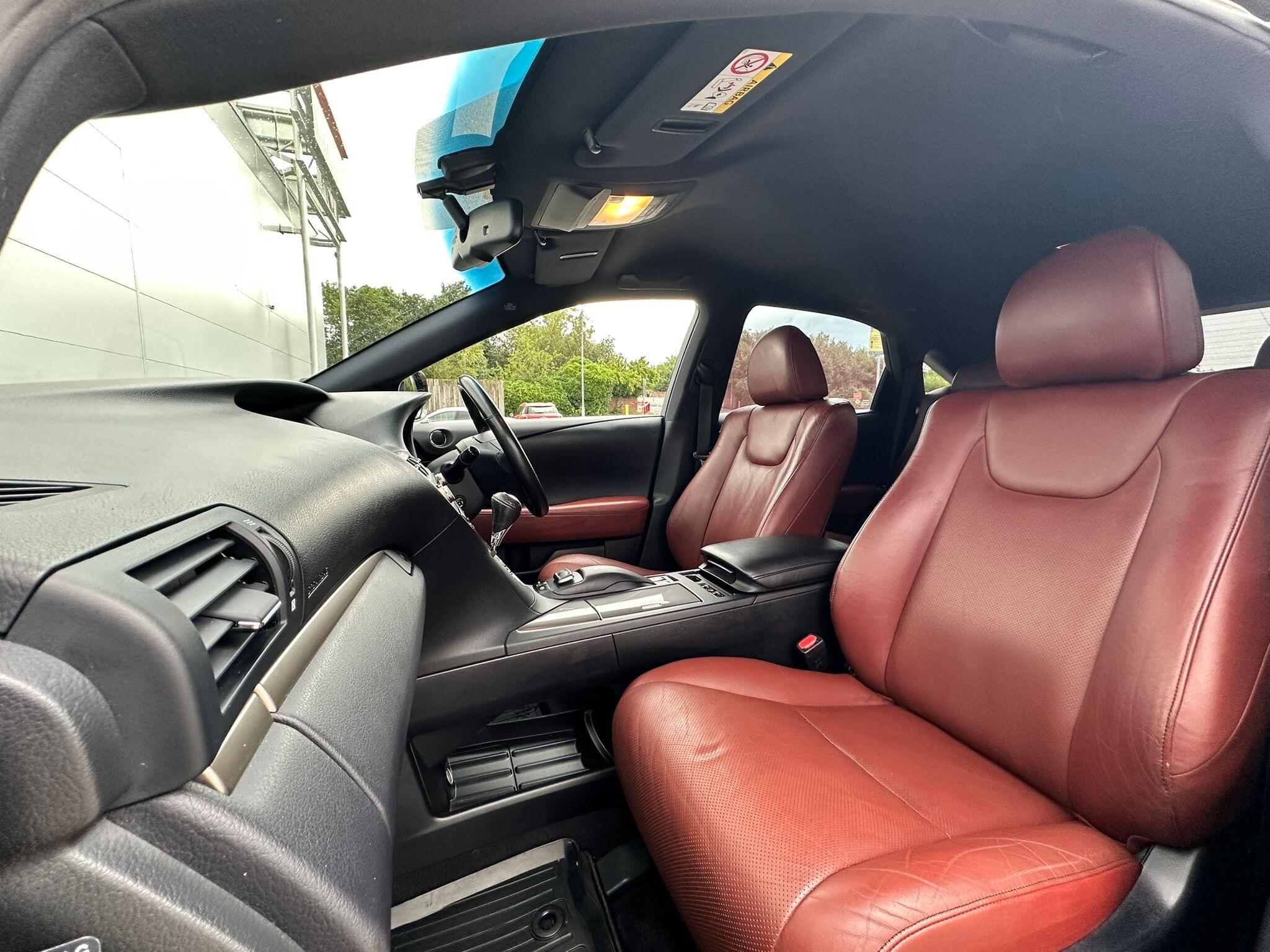 Lexus RX view 27
