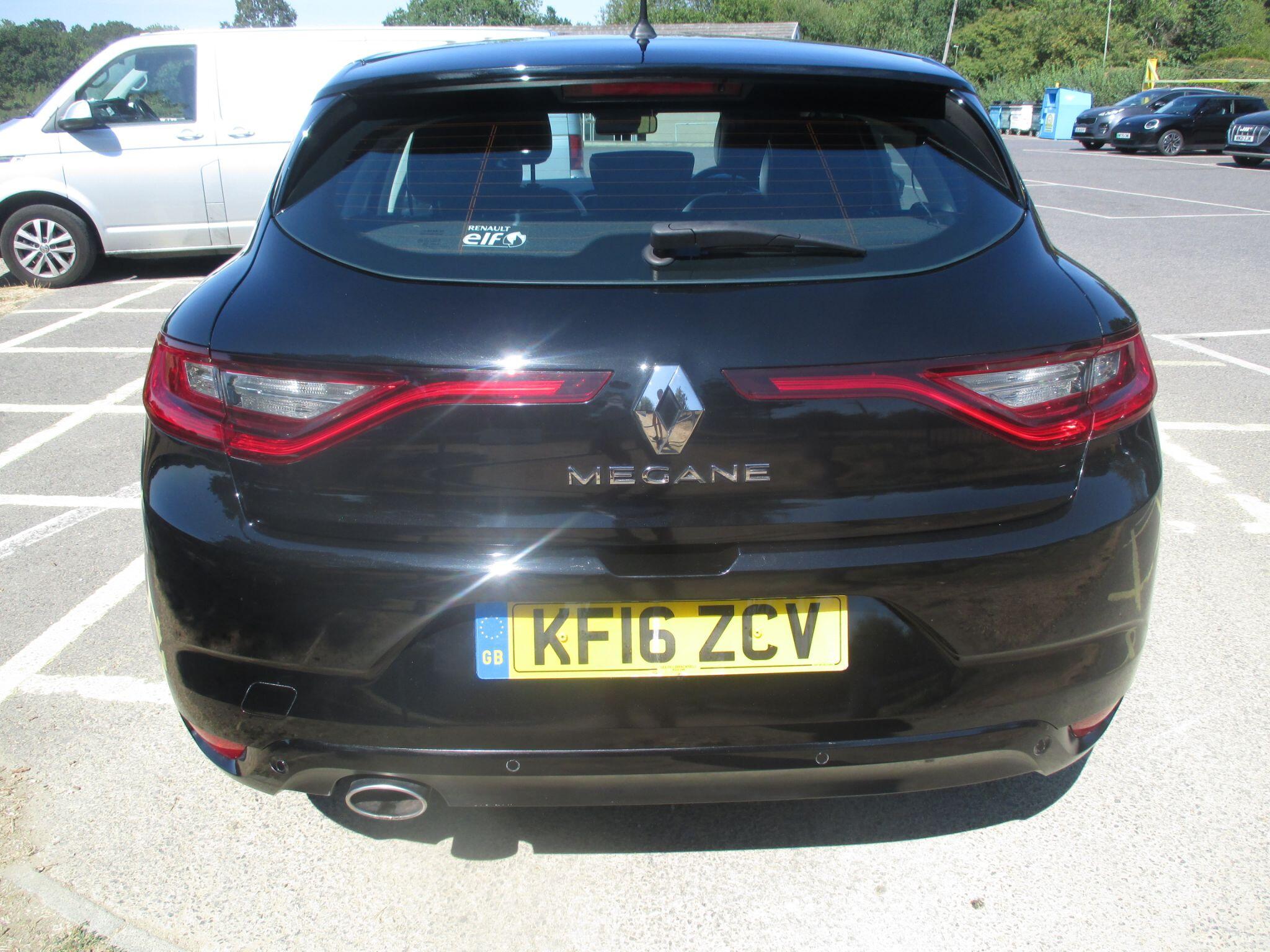 Renault Megane view 12