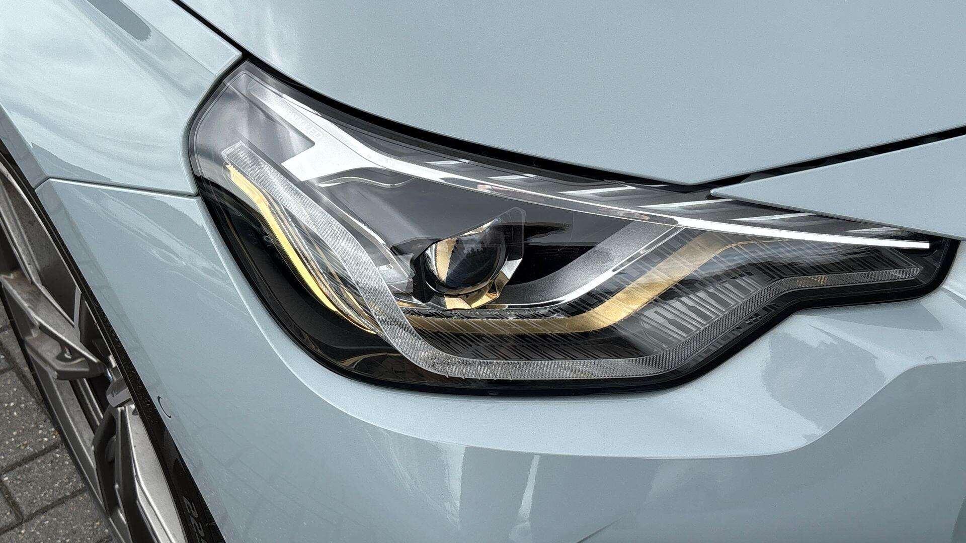 BMW 2 Series view 18