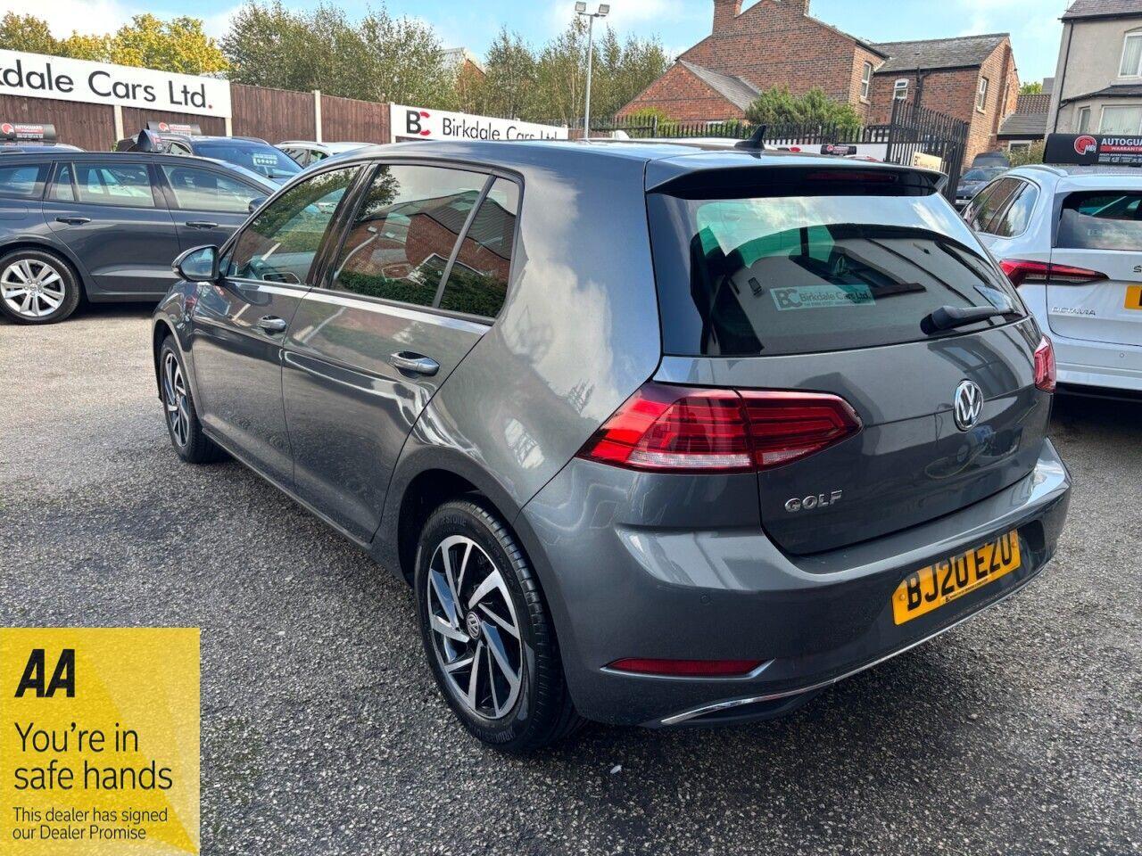Volkswagen Golf view 6