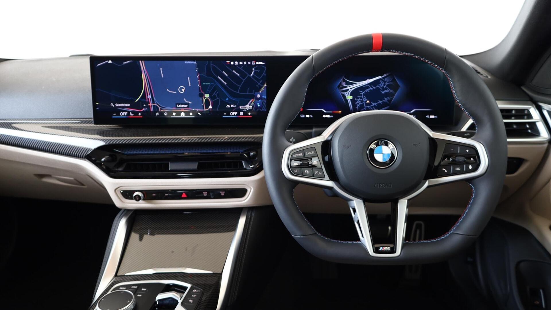 BMW i4 view 5