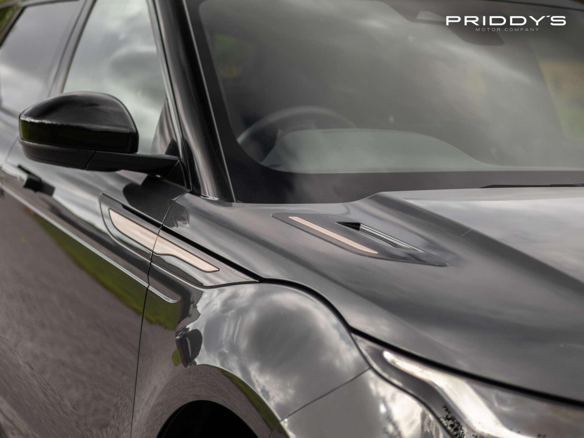 Land Rover Range Rover Evoque view 16