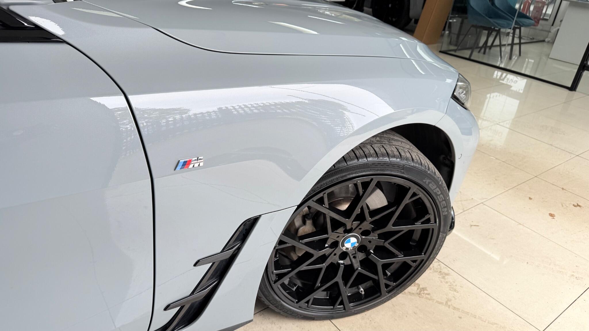 BMW I4 view 29