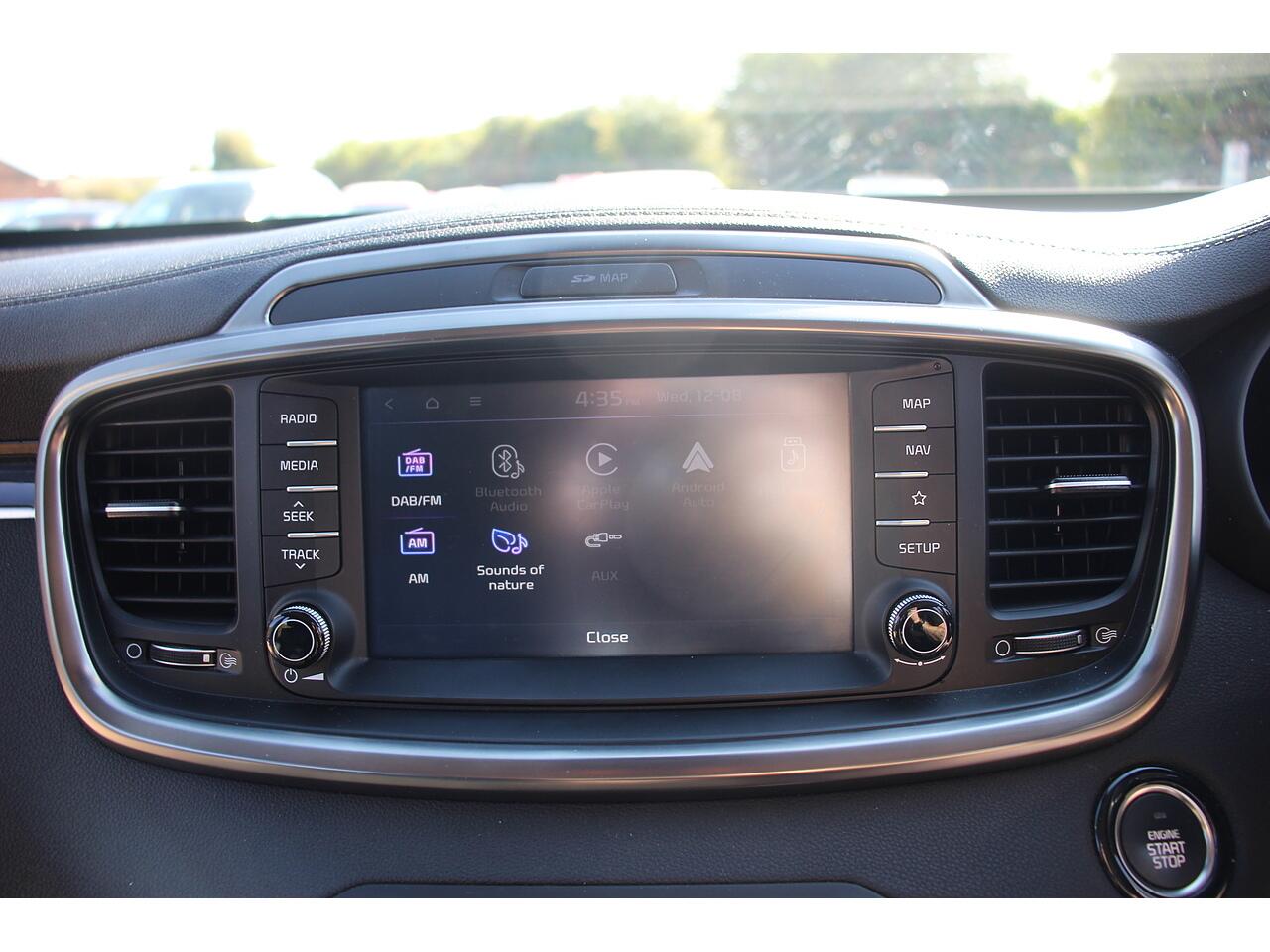 Kia Sorento view 25