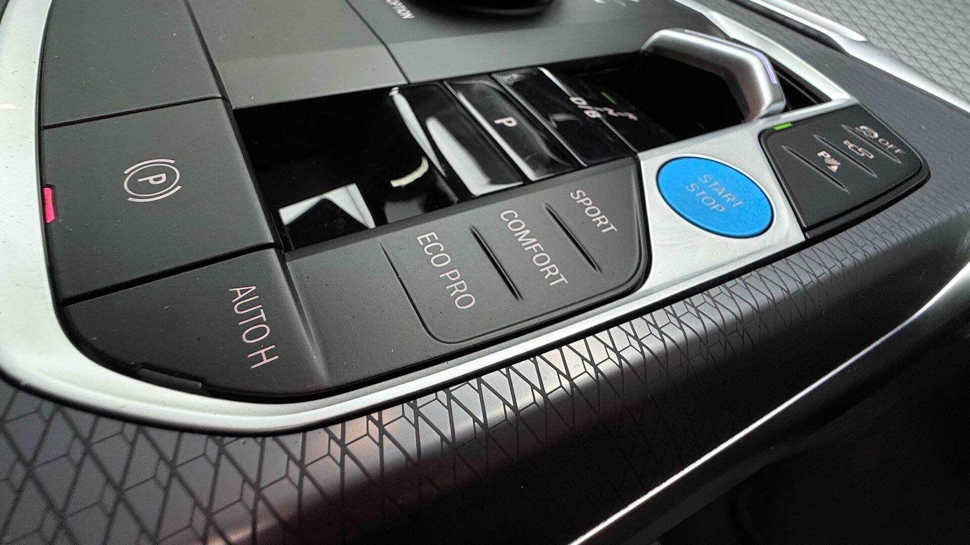 BMW i4 view 19