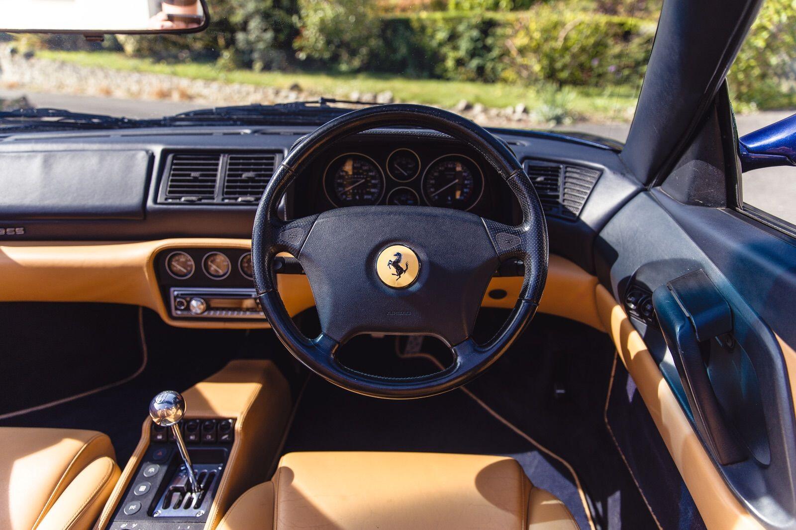 Ferrari F355 view 61