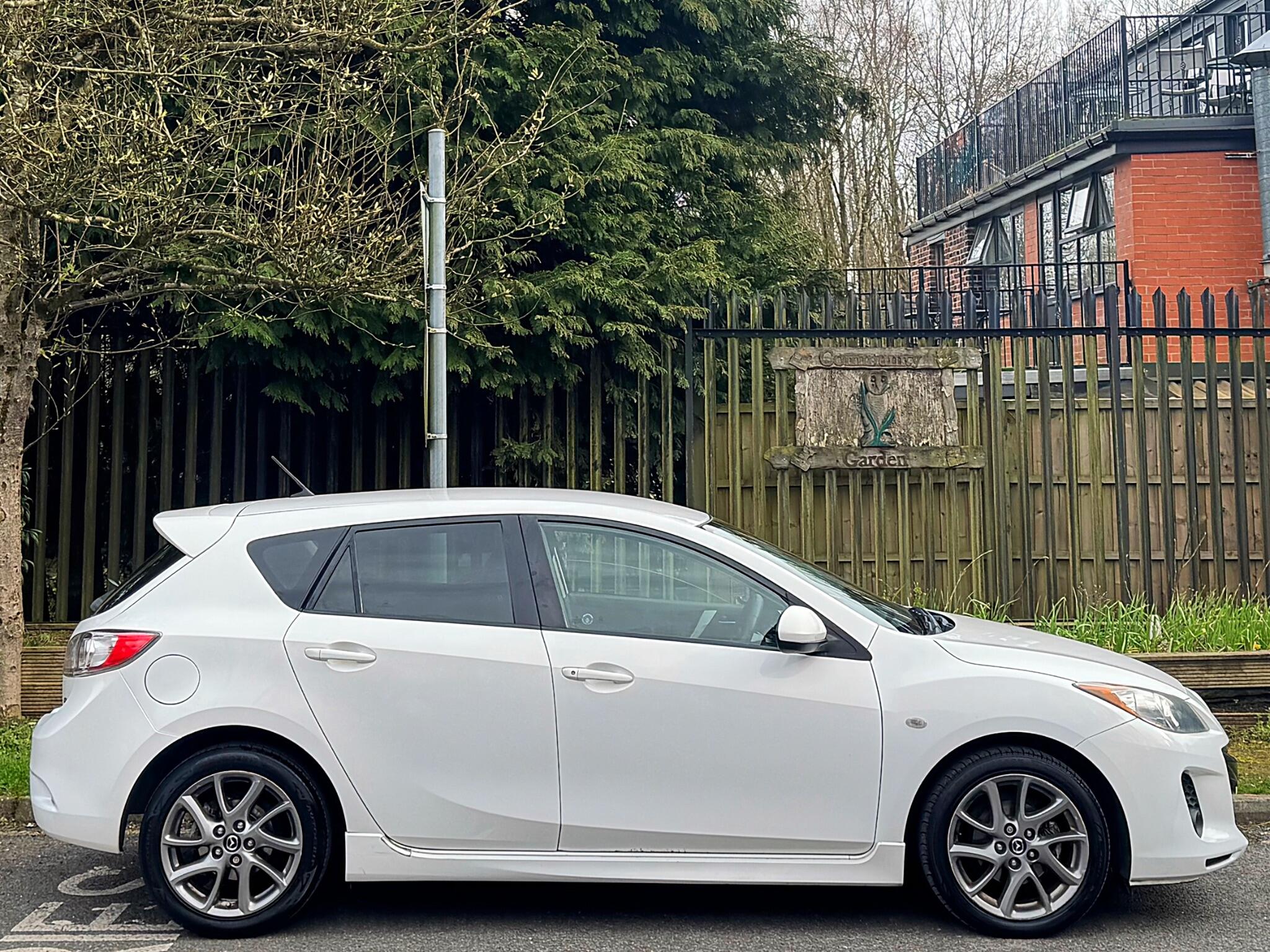 2013 Mazda Mazda3 1.6 Venture Euro 5 5dr image 23