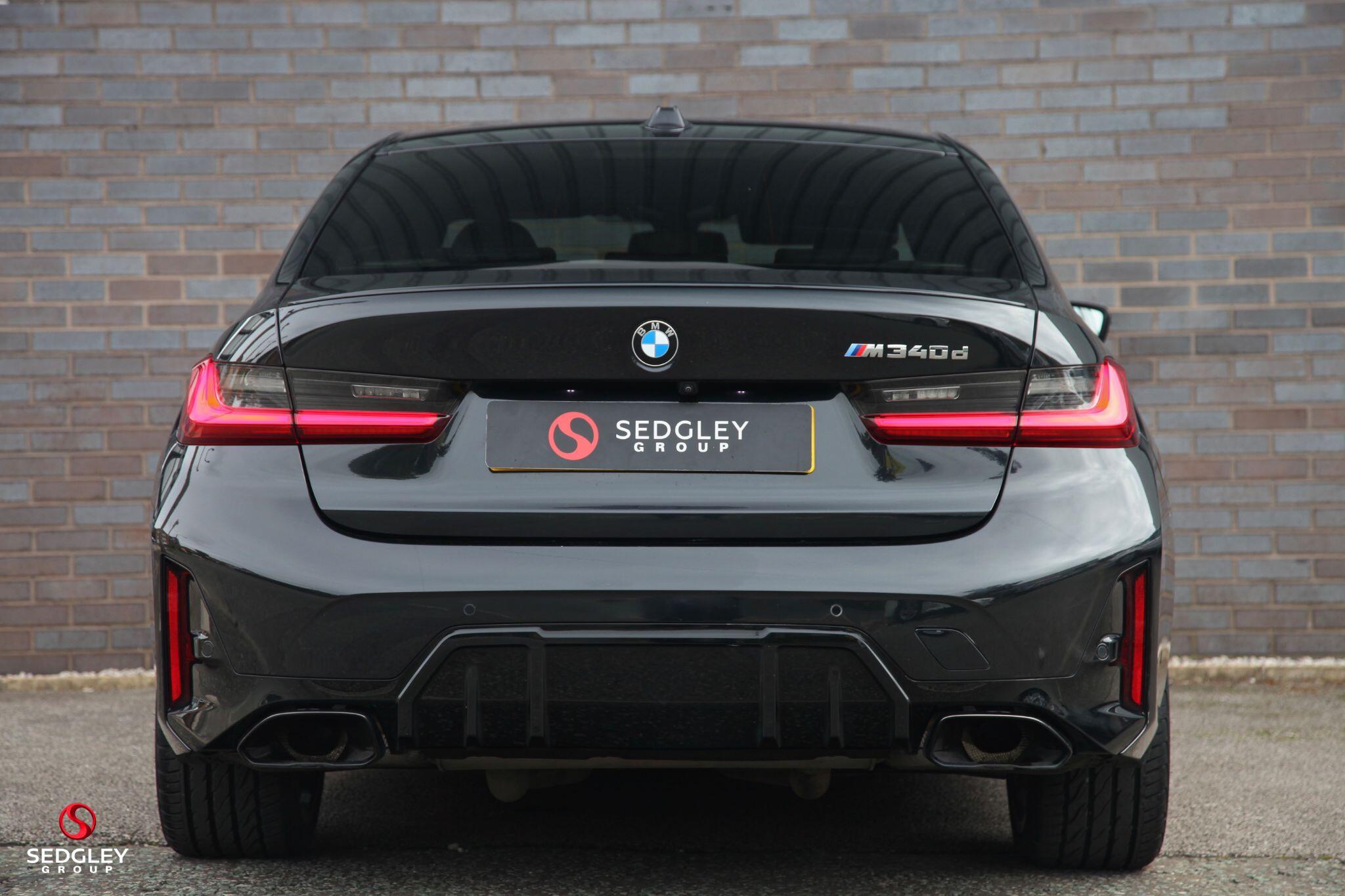 BMW 3 Series view 11