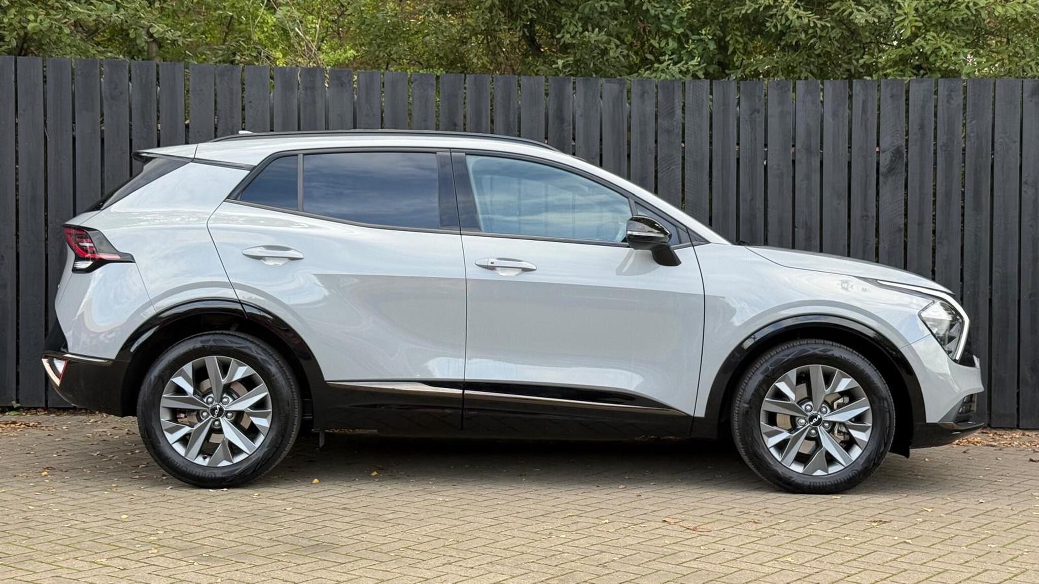 Kia Sportage view 11