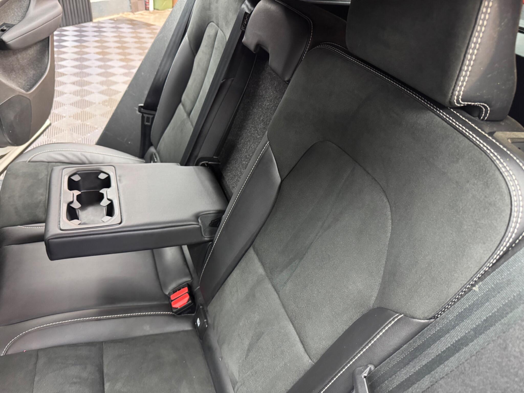 Volvo XC40 view 38