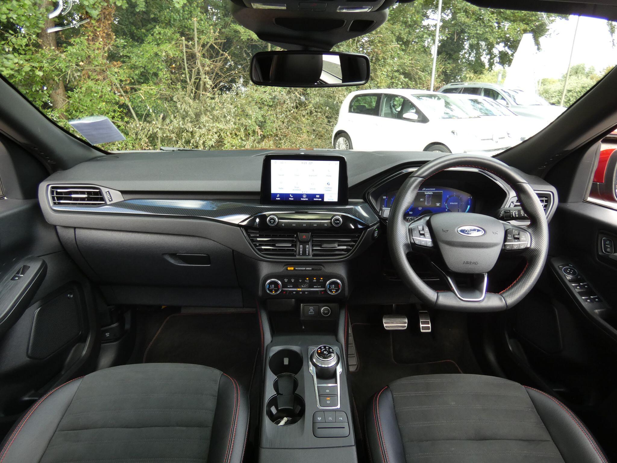 Ford Kuga view 21