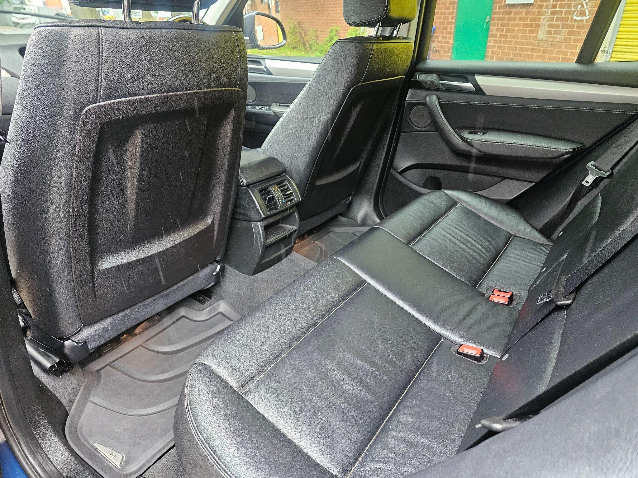 BMW X3 view 17