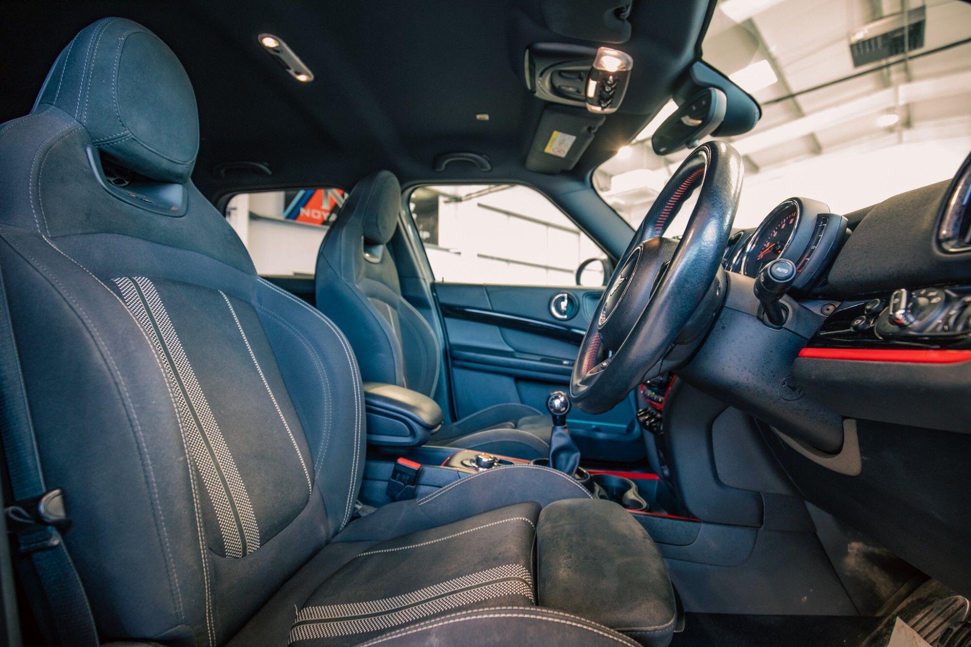 Mini Countryman view 3