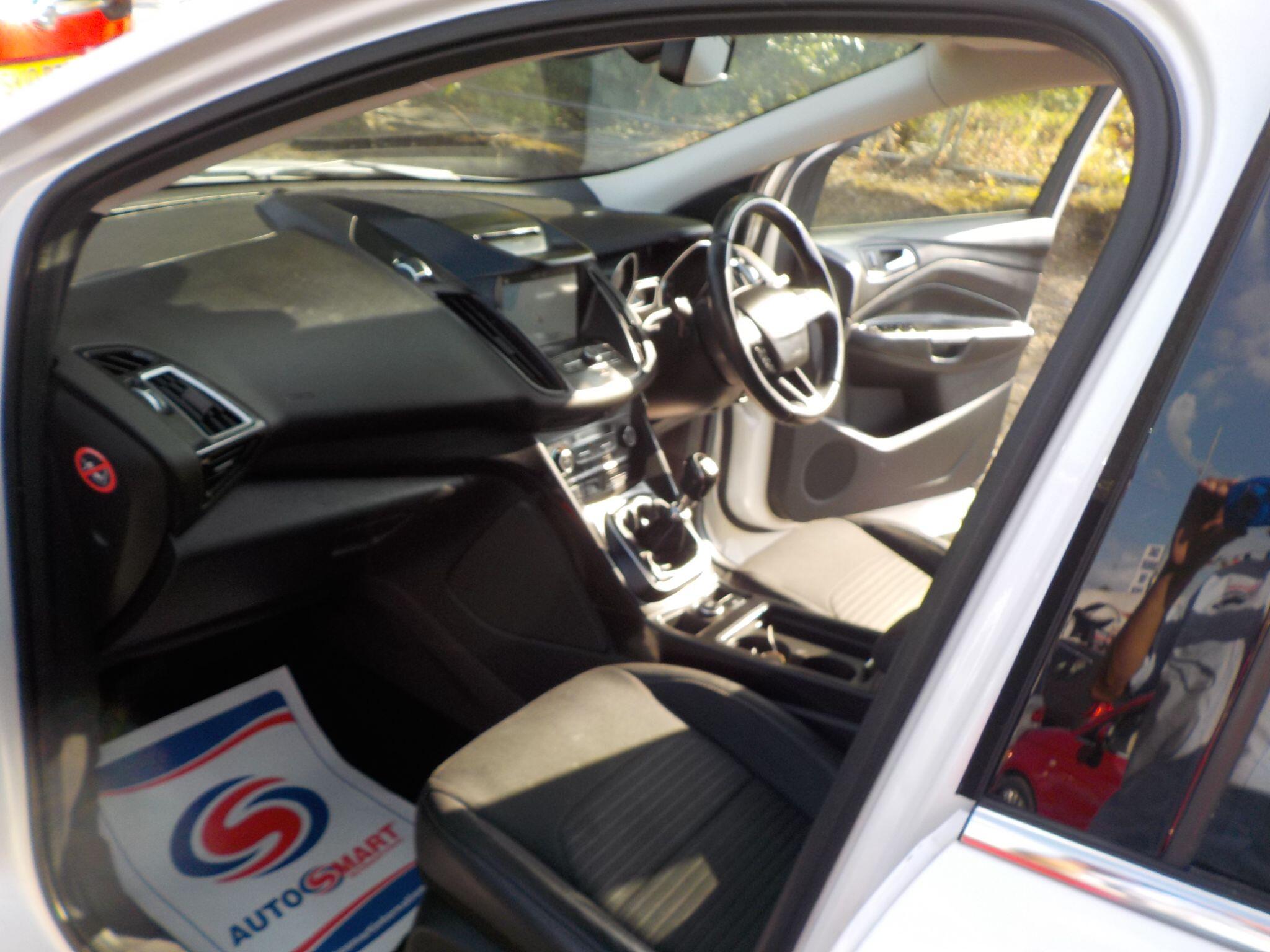 Ford Kuga 1.5 TDCi Titanium Euro 6 (s/s) 5dr